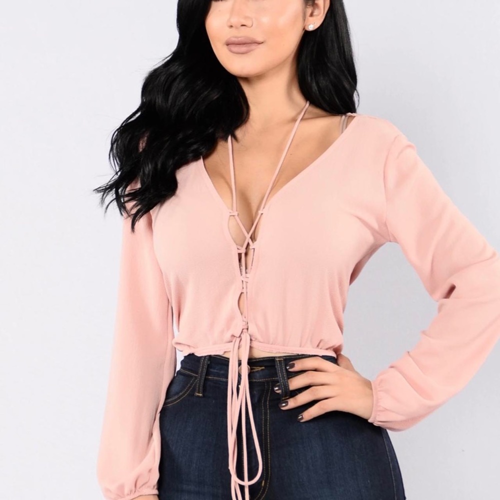Fashion Nova (XS/S) Round and Round We Go Top Blush Pink Tie Front Crop Blouse